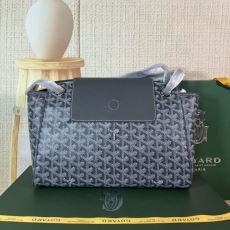 Goyard Shopping Bags